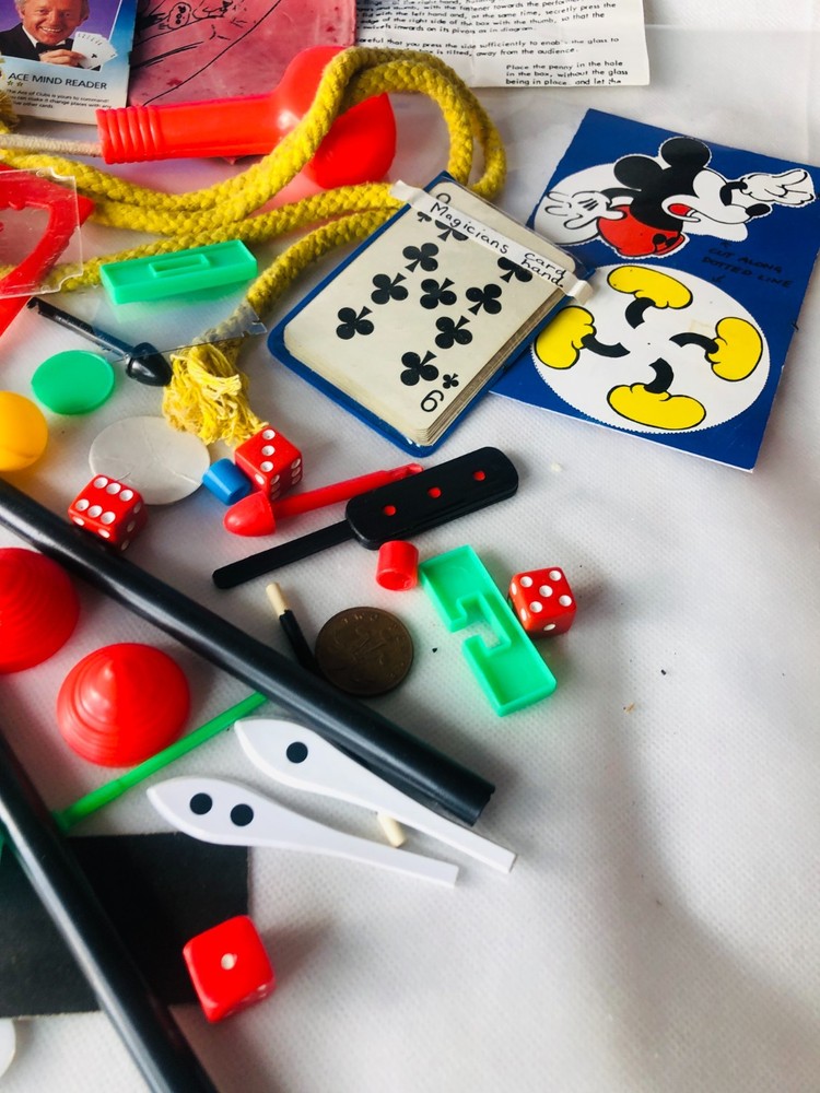 Magic Random Bundle Intestines Balls Cards Tricks Vintage ra