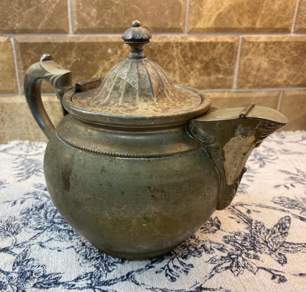 ANTIQUE MANNING BOWMAN & CO. #3 COFFEE/TEA POT ?PEWTER?