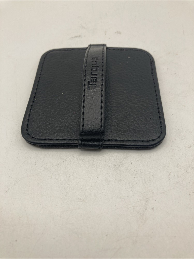 Targus CleanVu Cleaning Pad For Computer Monitors, IPad And Touchscreen Tablets