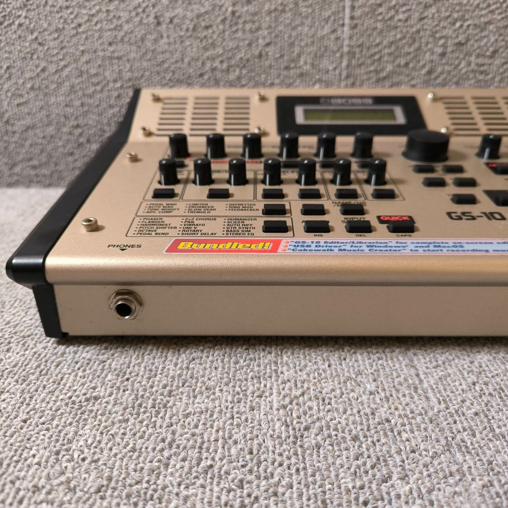 BOSS GS-10 Guitar Effects System Multi-Effects Unit USB Audio Interface from JP