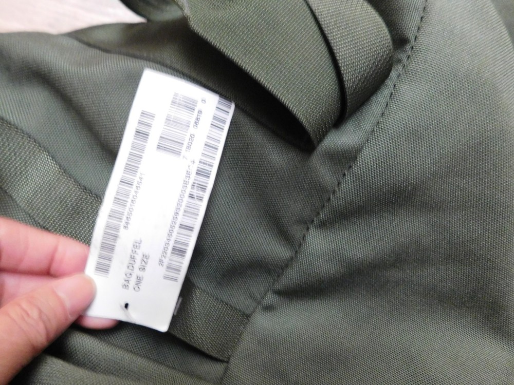 US MILITARY GREEN DUFFLE BAG