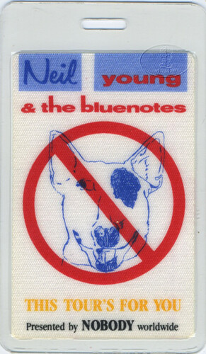 NEIL YOUNG & BLUENOTES 1988 LAMINATED BACKSTAGE PASS
