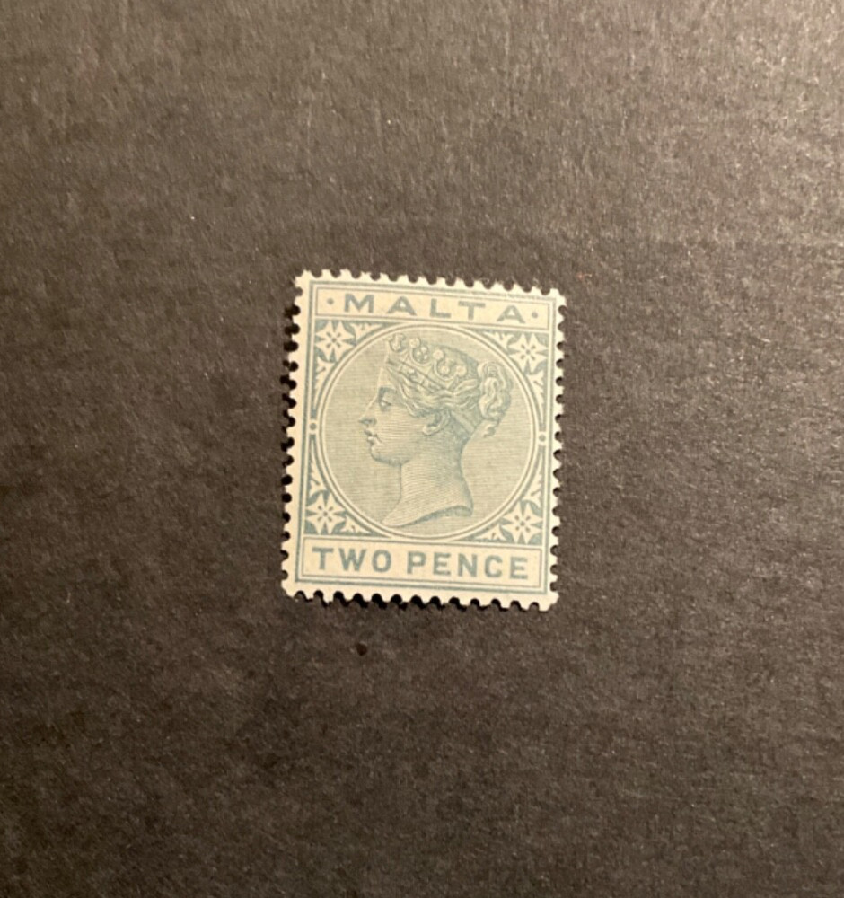 Malta Scott #10 hinged