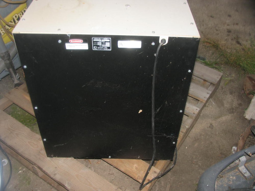Graco Paint Shaker Mixer 215-317