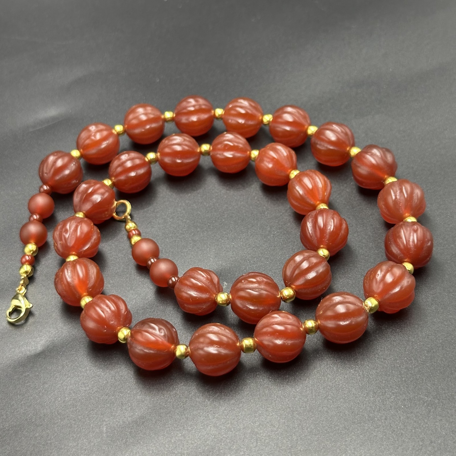 Vintage Himalayan Tibetan Carnelian Carved Agate Melon Shape Beads Necklace