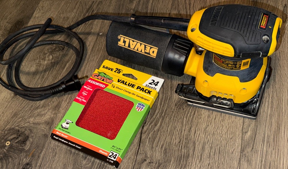 DeWALT 1/4 Sheet Palm Grip Sheet Sander Model# DWE6411 (14 Sheets Incld!)