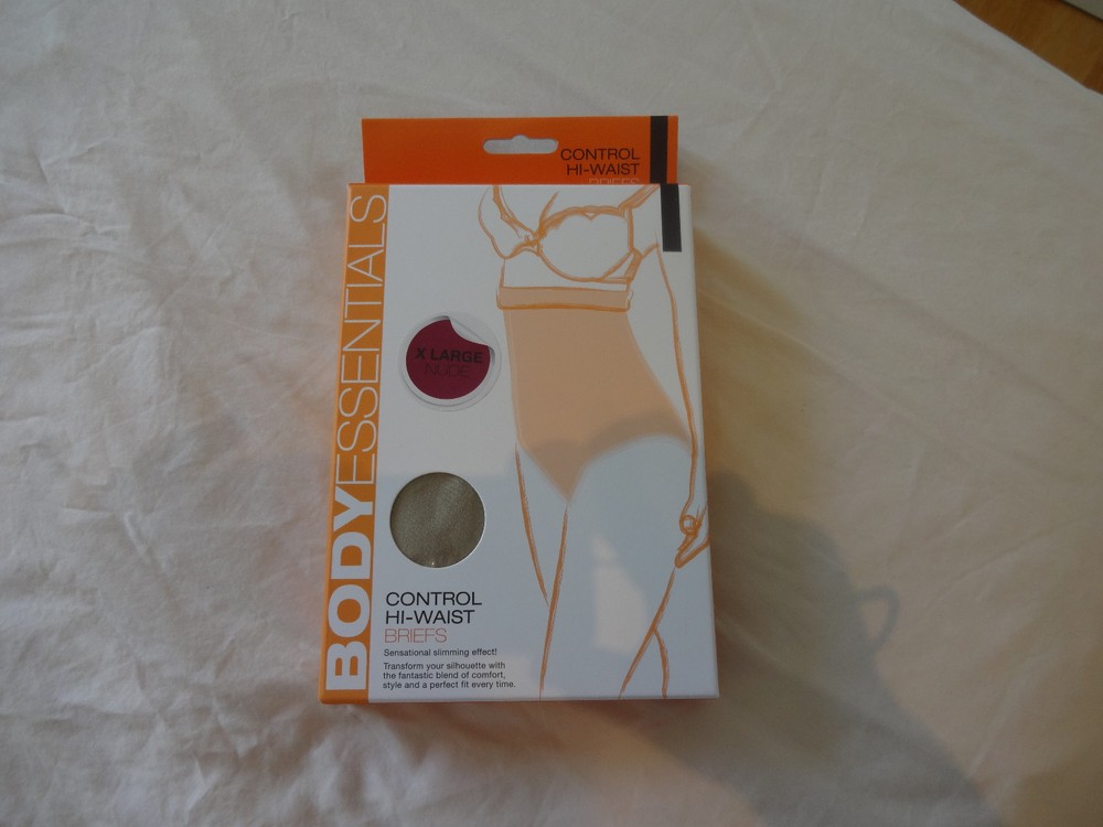Body Essentials Nude Control briefs XL