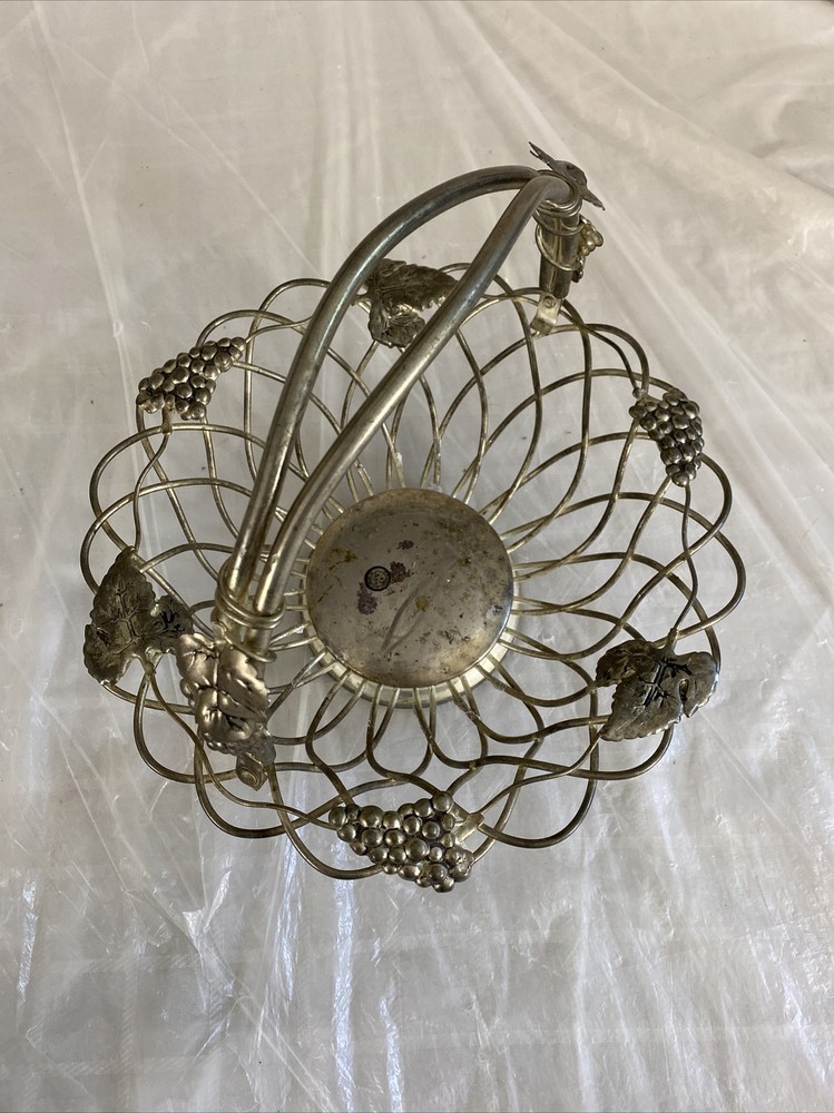 Vintage Godinger Silver Art Grape Leaf Basket Silverplate Fruit Centerpiece