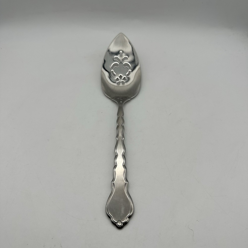 Oneida Cello Community Stainless Pie Server