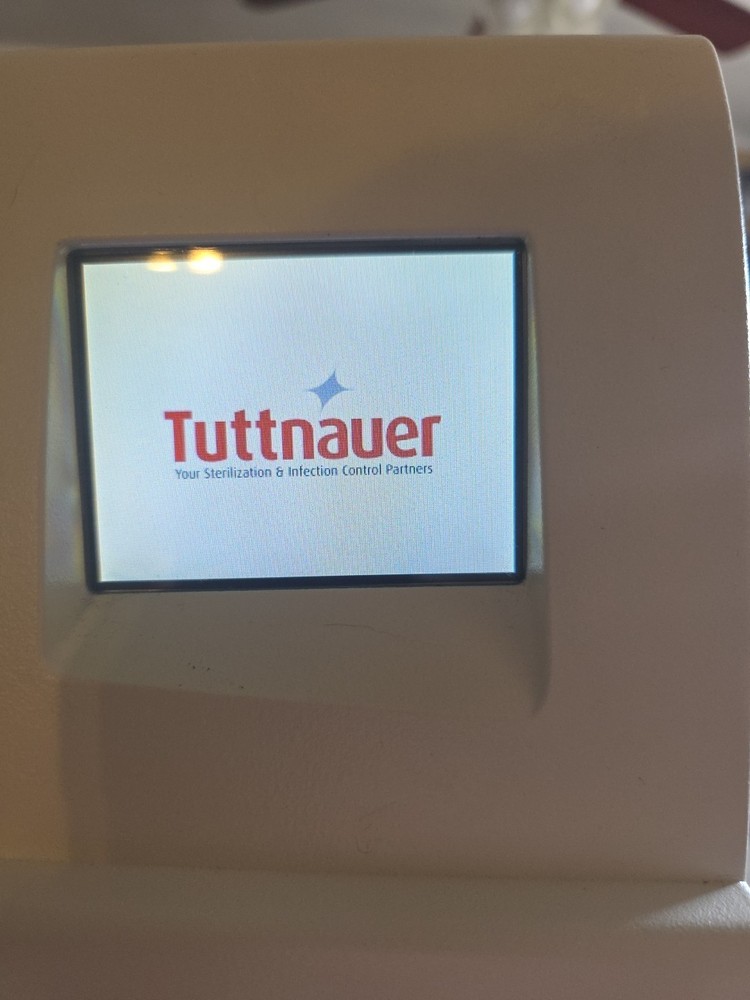 Tuttnauer EZ11PLUS Automatic Autoclave