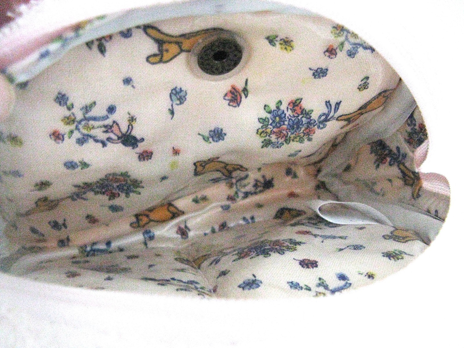 VTG Winnie the Pooh Embroidered Terry Cloth Cosmetics Bag/Pouch 6"x5" NWT