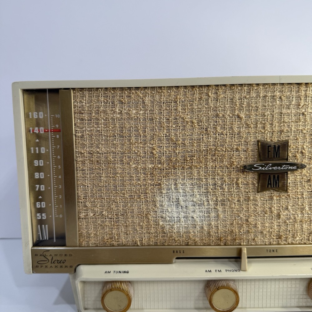 Vintage Silvertone Radio Model 26 AM FM Phono Input Ivory *Partially Tested*