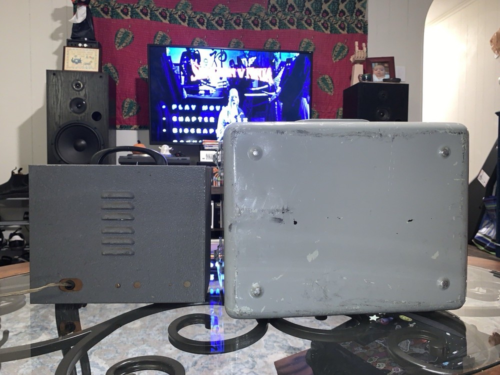 U.S. NAVY RF Signal Generator SG-85/URM-25D