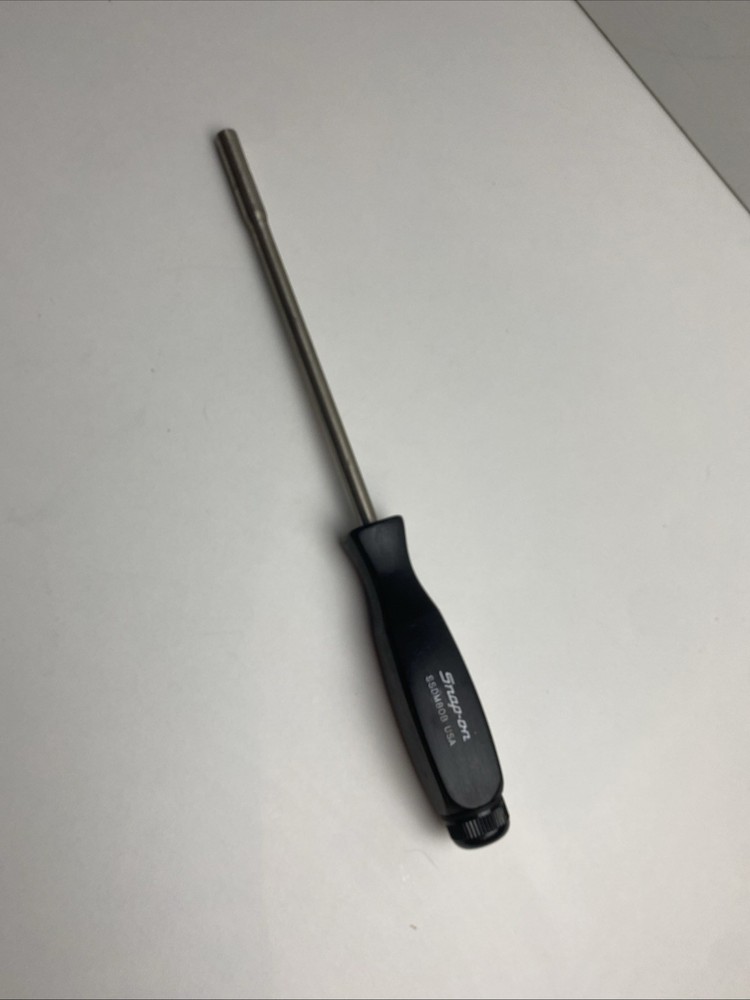 Snap-on 12” SSDM80B Interchangeable Magnetic Bit Driver Black Handle, 5 Bits