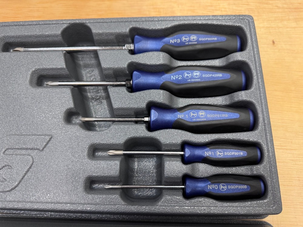 Snap-on Tools NEW 10pc POWER BLUE Soft Grip Phillips Flat Head Screwdriver Sets