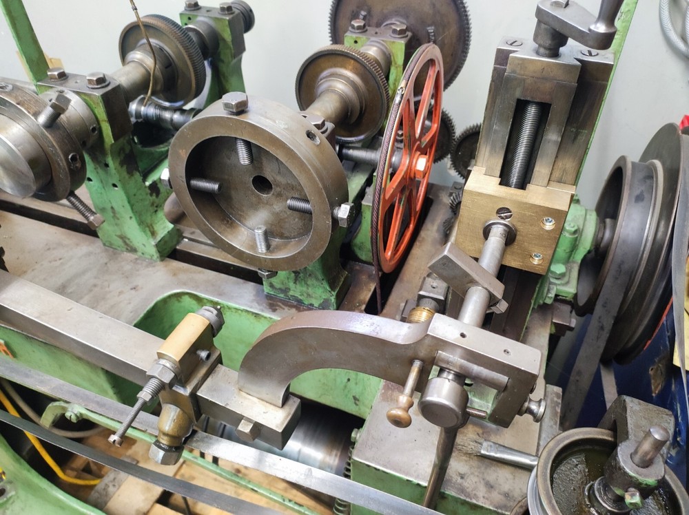 Janvier reducing machine