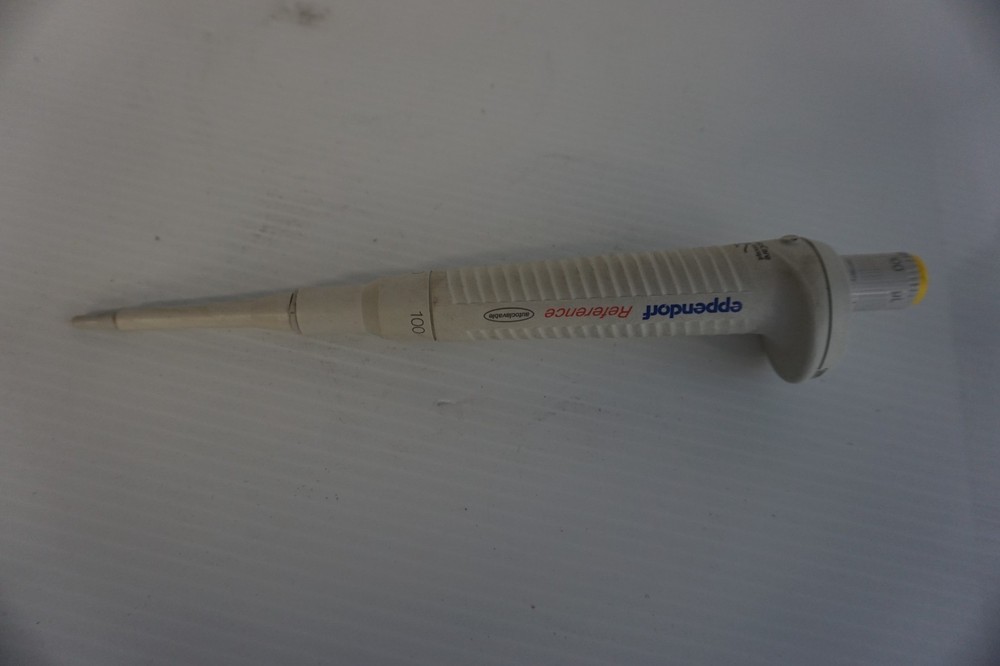 EPPENDORF REFERENCE AUTOCLAVABLE 100 PIPETTE (HLP49)