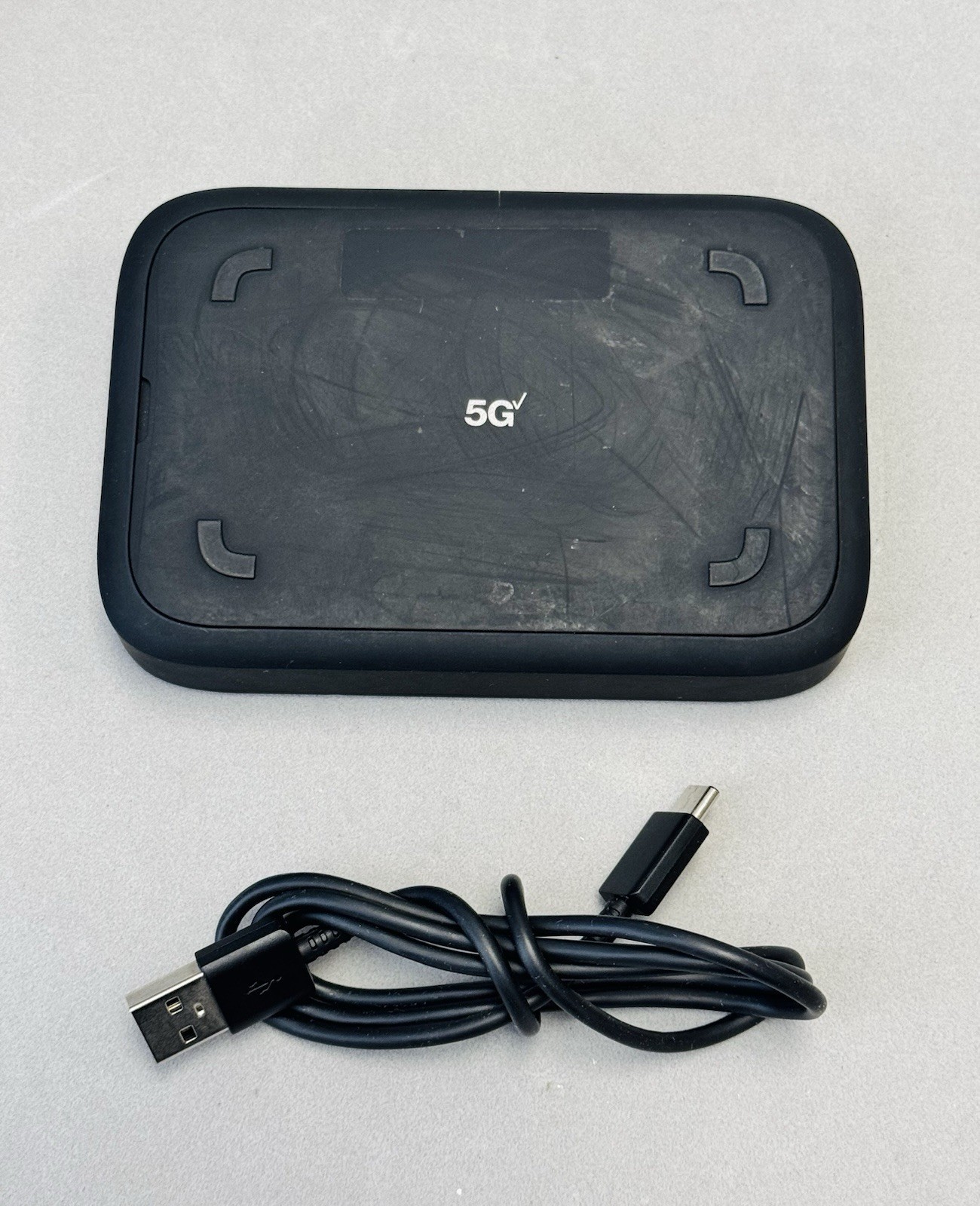 Orbic R500L5 Verizon 5G Mobile Hotspot / MiFi Router w/Battery