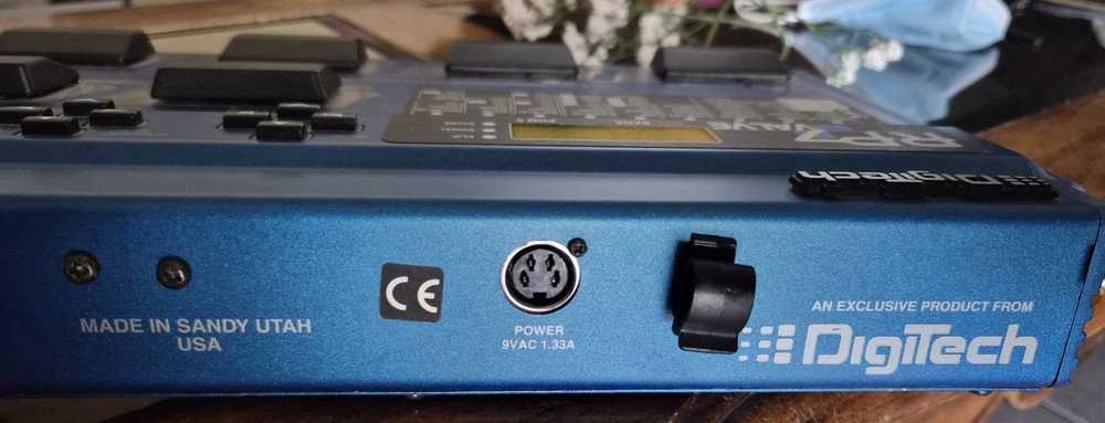 Digitech RP7 Valve Guitar Tube Multi Effects Processor - CIB