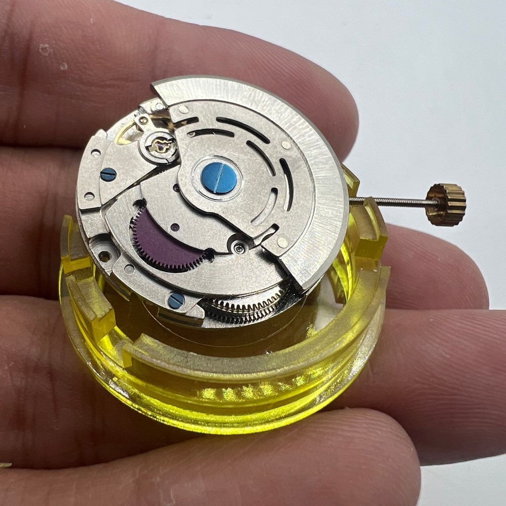 DG2813 Automatic Mechanical Movement with Date 3 Hands Replacement 8215 8205
