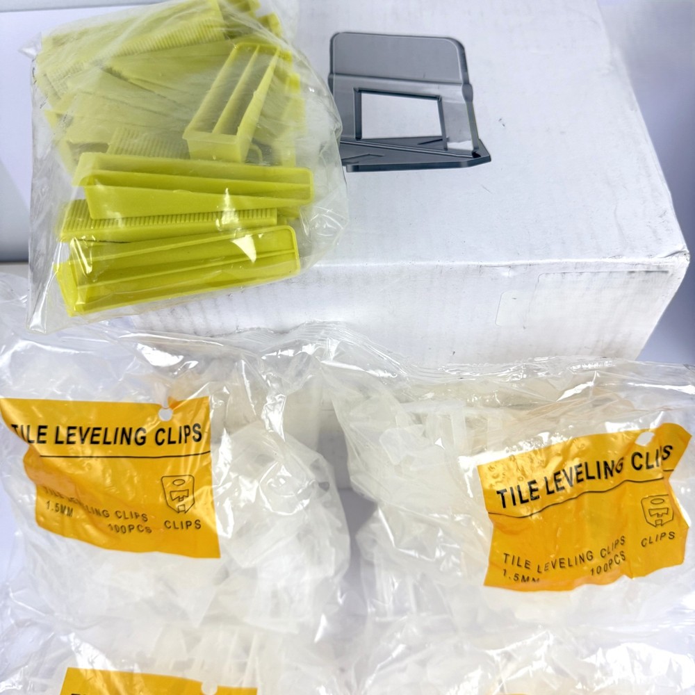 Tile Leveling Clips 1.5 MM 400 Clips Plus 20 Wedges