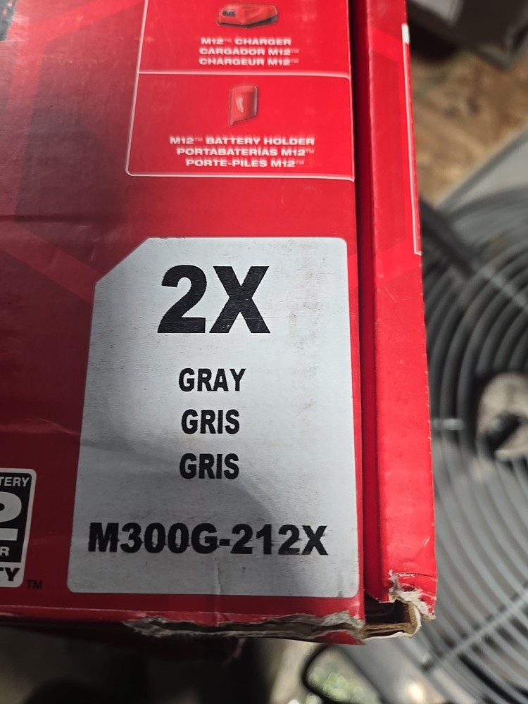 Milwaukee M12 Heated Axis Vest Kit 2x Gray