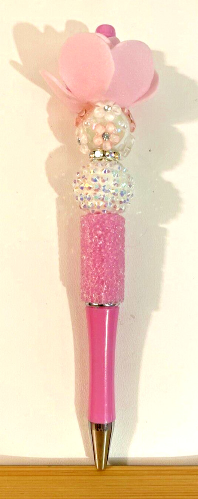 3 miscellaneous beaded pens with 1 ink refill each