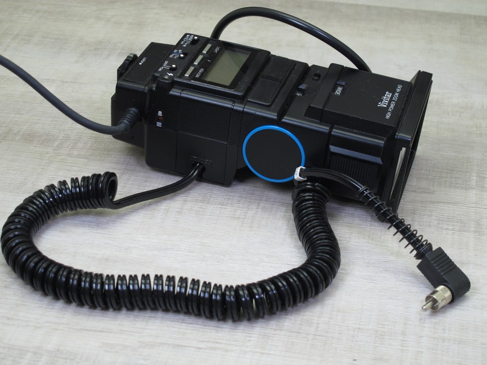 VIVITAR 5600 System Flash + DSC-3 and PMC PM/N2 Sync Cables