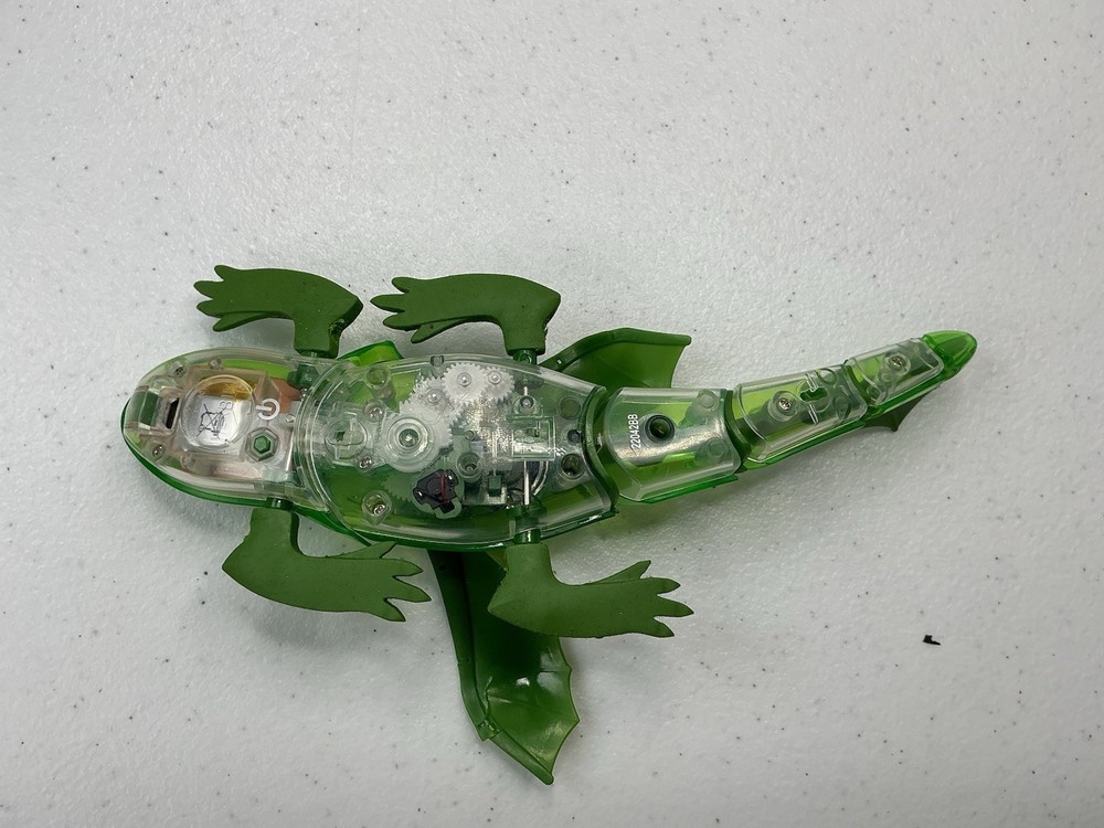 Hexbug Micro Robotic Creatures RC Dragon Remote Control Toy Green Creature Toy