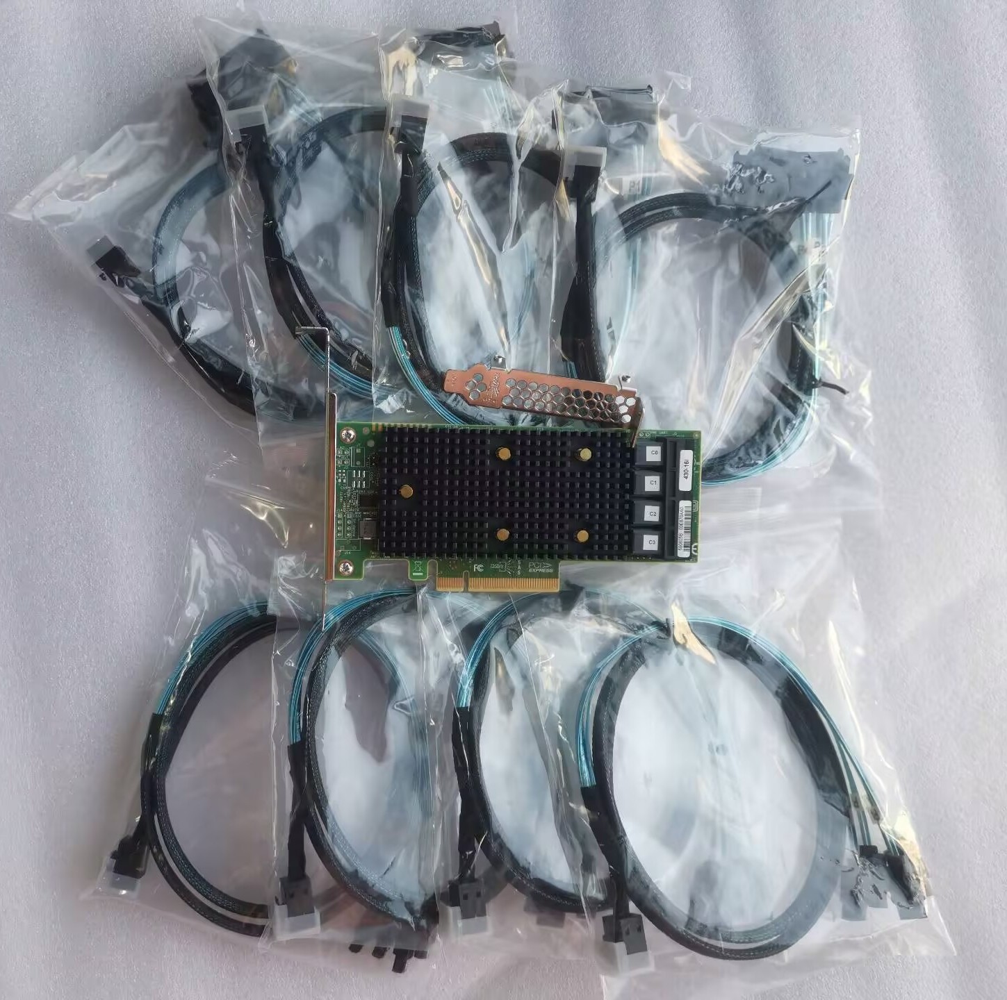 Lenovo 430-16I HBA 12Gbs PCIe 16 Port IT Mode JBOD+4x 8643 SATA/SAS Cable lot US