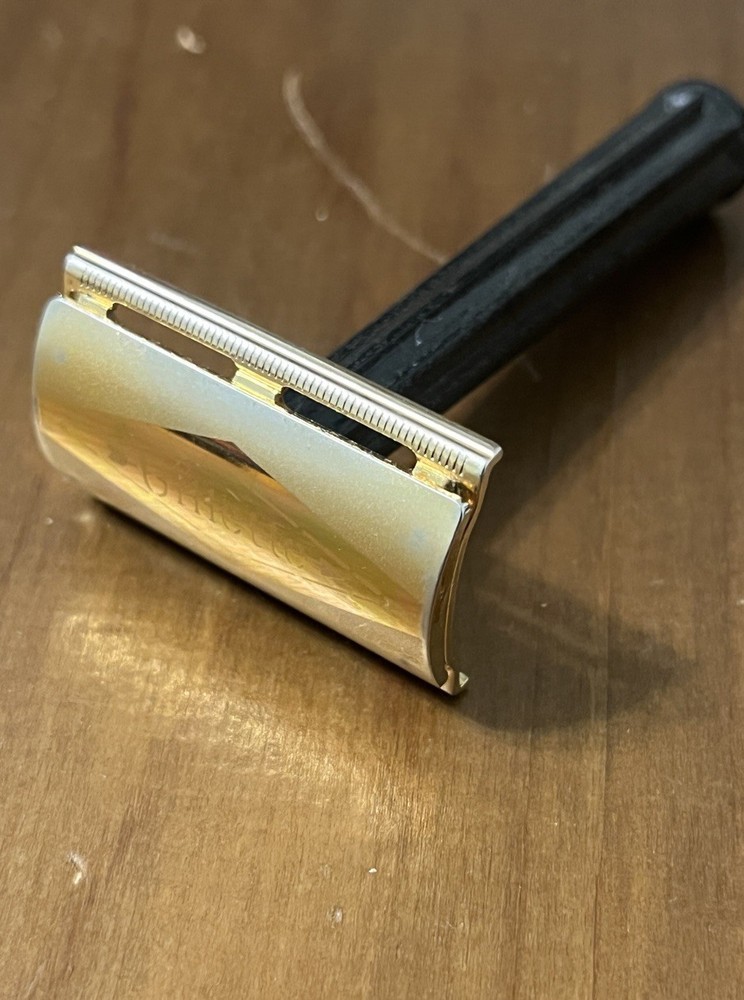 1952 Gillette Tech - 3 Piece - X3 - Gold With Black Plastic handle