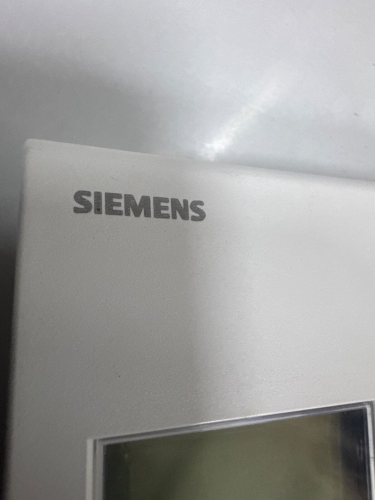 SIEMENS QAX34.1 ROOM UNIT SENSOR