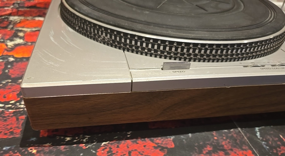 Sanyo Model TP-1012A Direct Drive Turntable - TESTED - NEEDS STYLUS