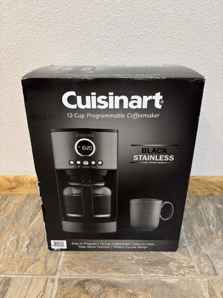 New Cuisinart 12 Cup Programmable Coffeemaker BLACK STAINLESS Model# DCC-1220BKS