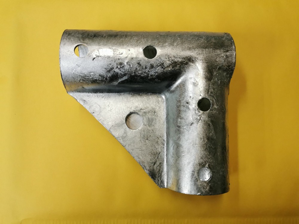 Chain Link Gate Corners, Galvanized - 1-5/8" x 1-5/8"