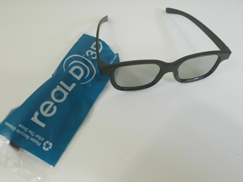 Real 3D Passive 3D glasses