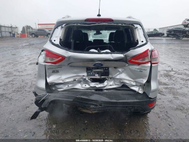 ESCAPE 2014 Glove Box 4879701