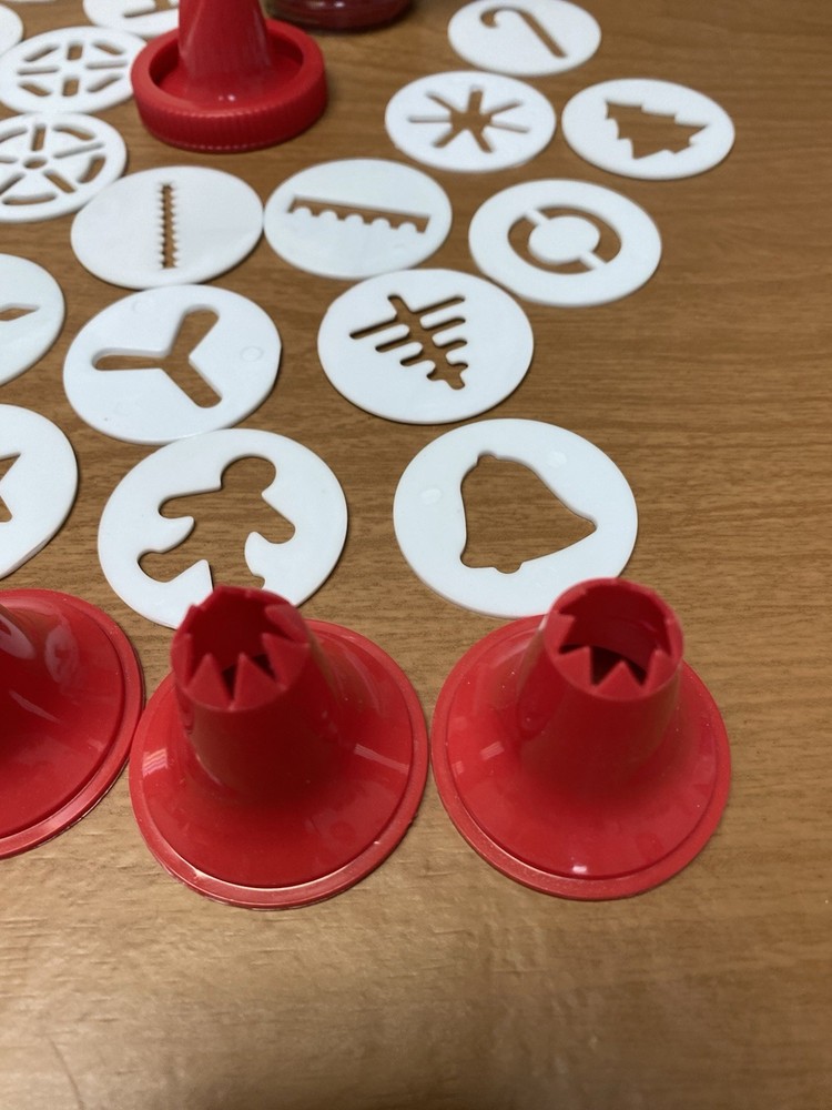Perfect Cookie Maker and Cake Decorating Kit