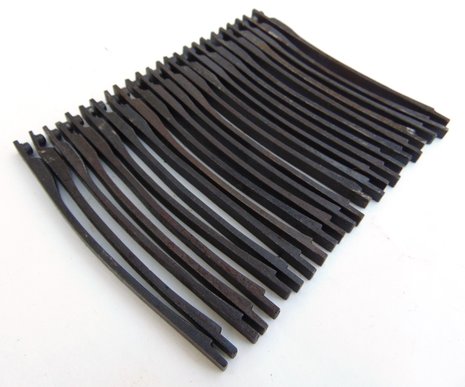 WW2 German 98 Mauser rifle stock Middle band Milled Spring Band. No serial.Orig.