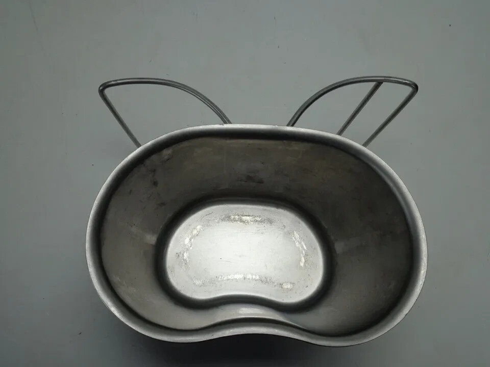 GENUINE US MILITARY CANTEEN CUP 1QT USGI STAINLESS HEAVY DUTY MINT