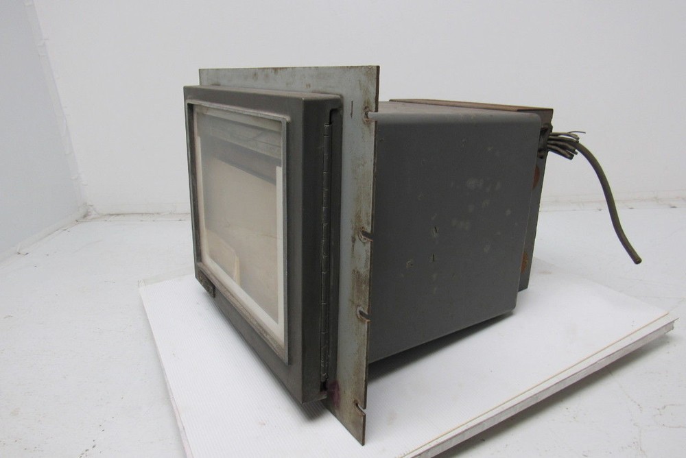 LEEDS & NORTHRUP SPEEDOMAX W/L Graph Recorder Untested