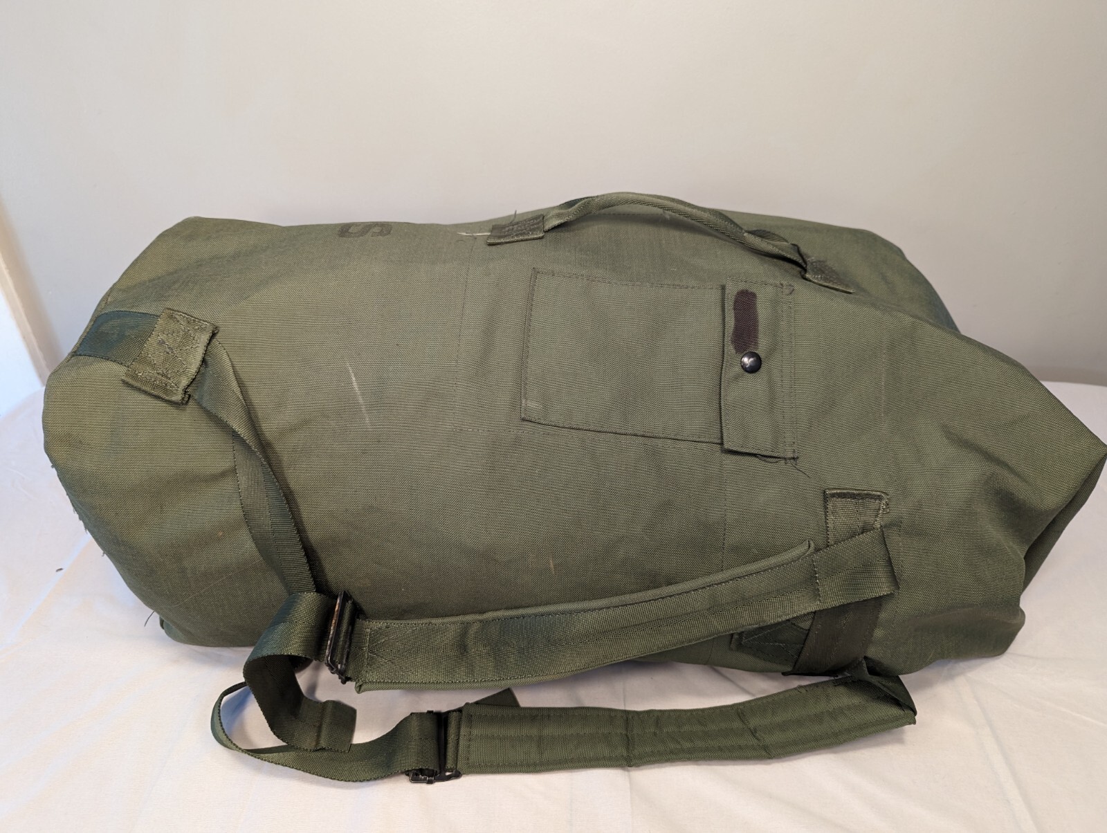 Military Duffel Bag Rucksack Olive Green Nylon Heavy Duty Army Duffel USGI