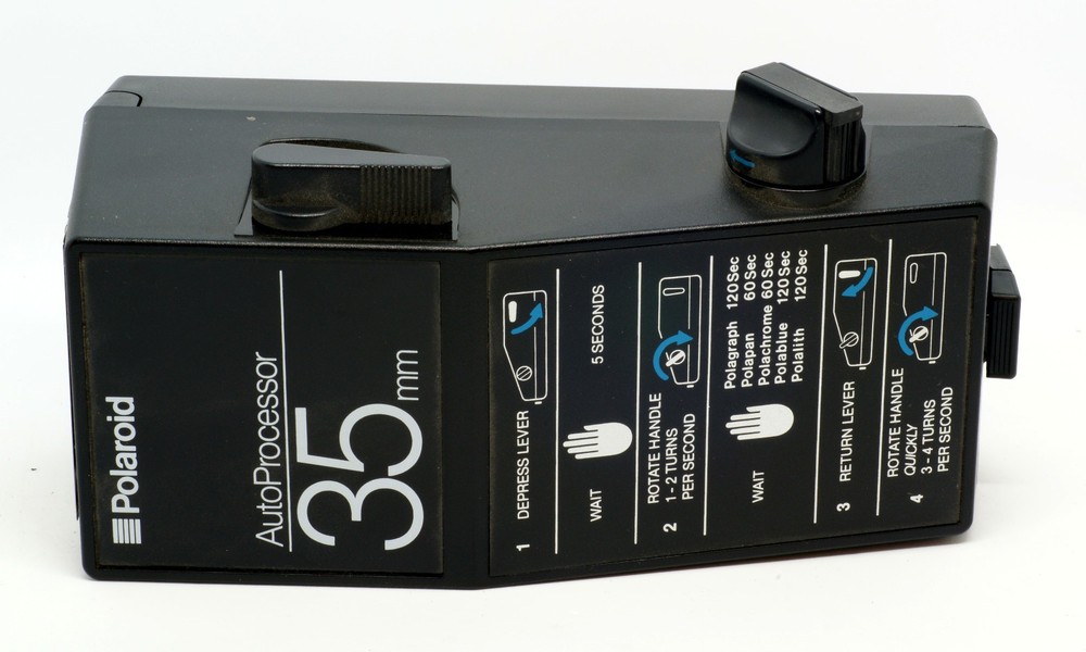 Polaroid 35mm AutoProcessor Boxed
