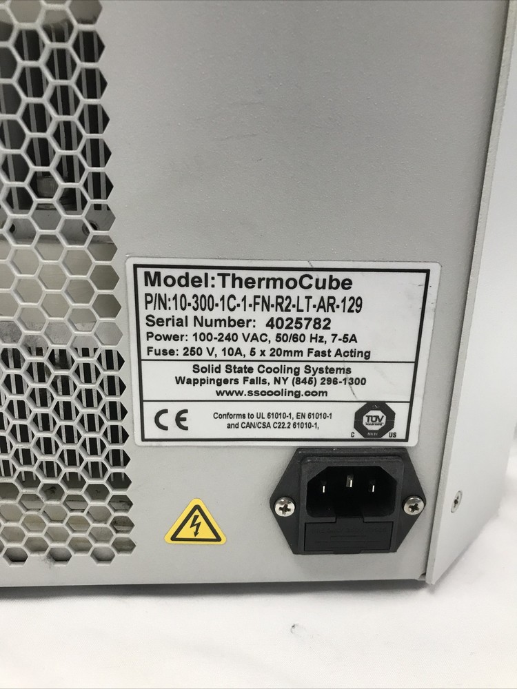 Solid State Cooling Systems SSCS Thermo Cube Recirculating TEC Chiller 10-300-1C