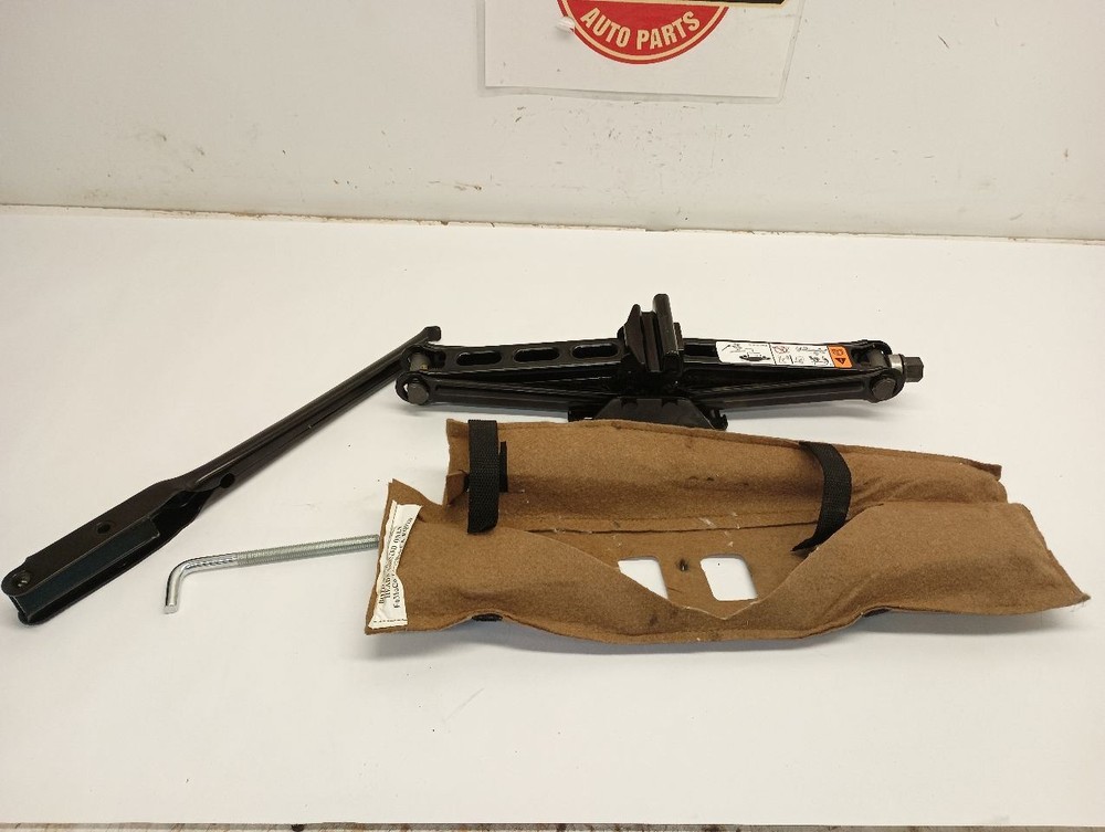 2014 FLEX Jack and Spare Tire Tools 12602381