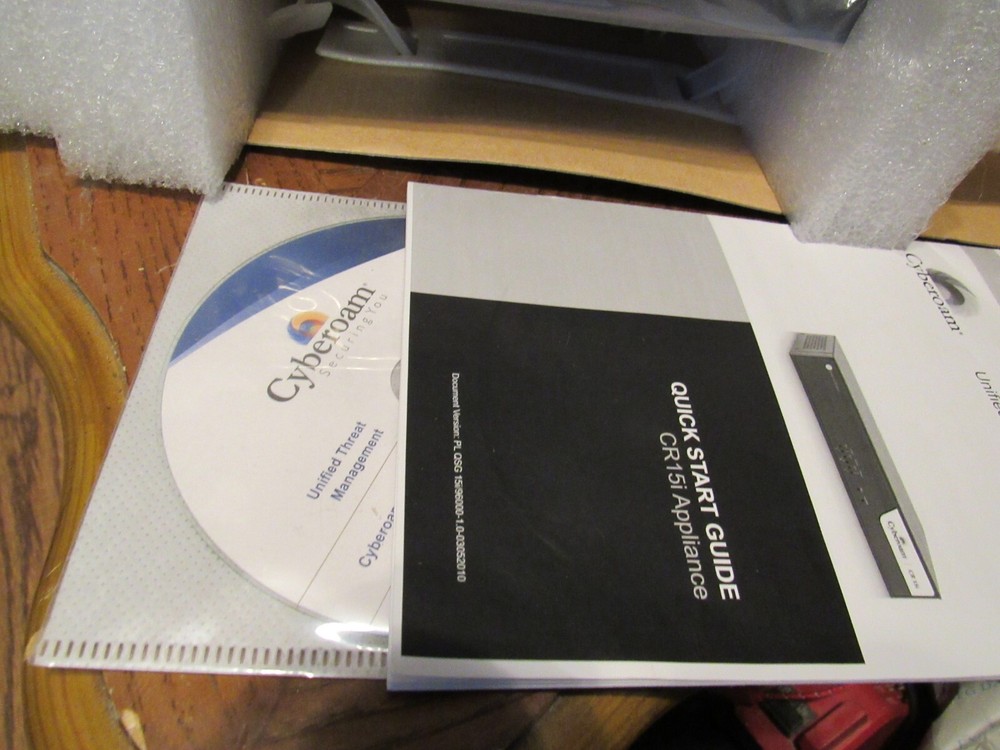 Cyberoam CR15i UTM Appliance
