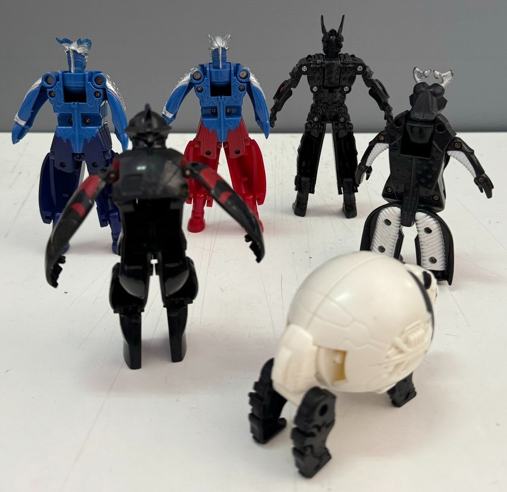 BANDAI Ultraman Ultra Egg Action Figures