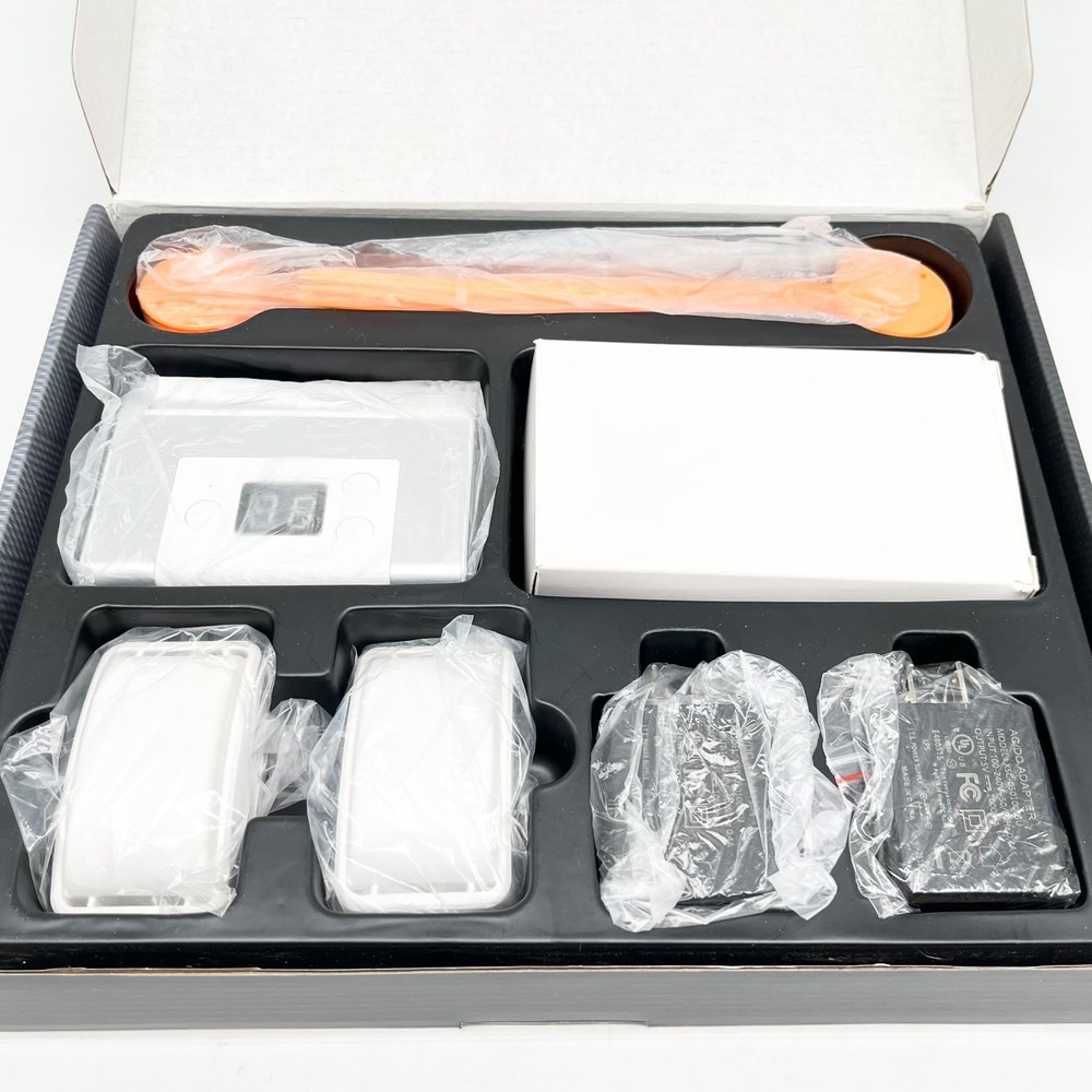 Focuser Wireless Electronic Pet Fence System (Model: PF-07) - White