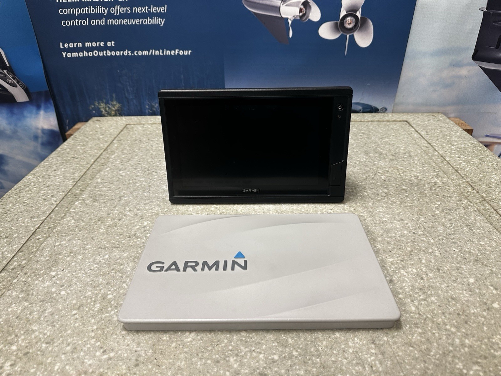 Garmin Marine GPSMAP 942 Plus Chartplotter GPS Display P#010-02321-01