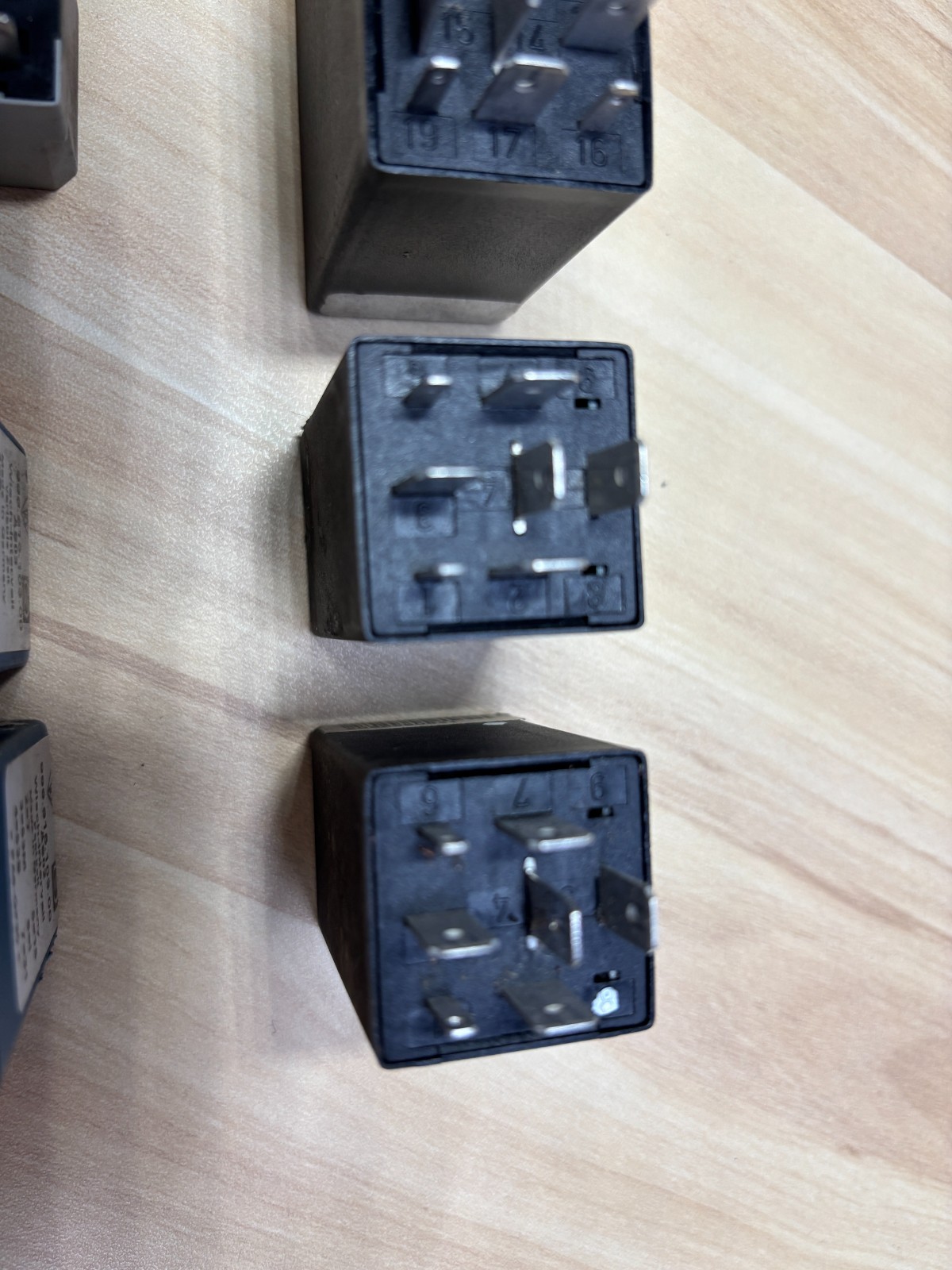 996 911 986 Boxster Miscellaneous Porsche Electrical Relays